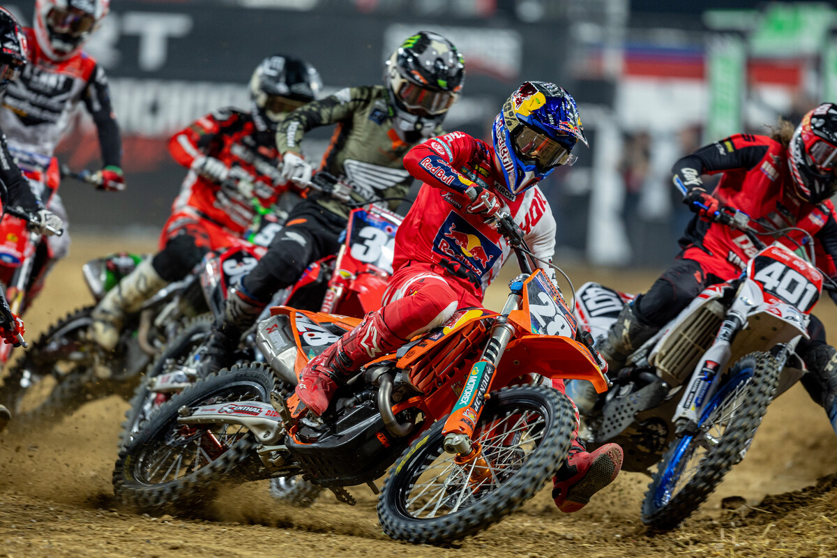 Tom Vialle eyes 2024 Supercross goals with strong runnerup finish at Paris Supercross